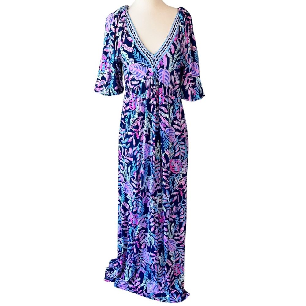 Lilly Pulitzer Manuela Maxi Dress in "Oyster Bay You've Been Spotted" print